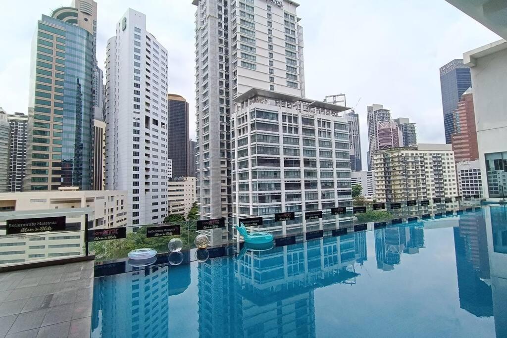 A05 Bukit Ceylon Kl Tower View Balcony Apartment Kuala Lumpur Eksteriør billede
